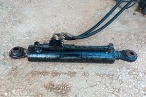 terzo punto idraulico grande usato come nuovo 