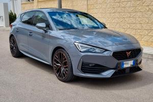 Cupra Leon E-Hybrid VZ 245cv