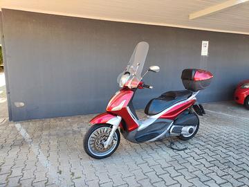 Beverly 300ie 2011