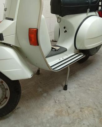 Vespa PX 200 Arcobaleno
