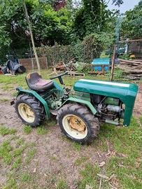 Trattore ferrari 4x4