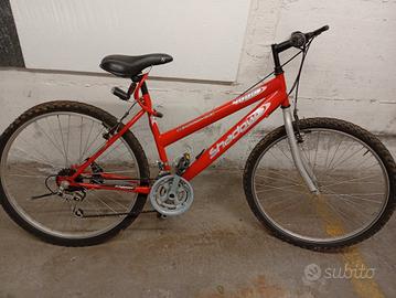Bicicletta donna ritiro a mano o spedizione 