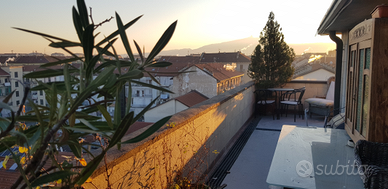 Privato vende attico con terrazza 40mq