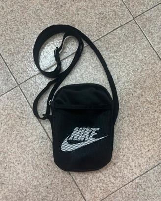 Borsellino nike