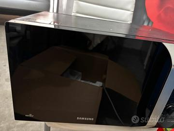 Forno a microonde combinatoSamsung