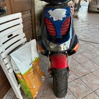 Aprilia sr