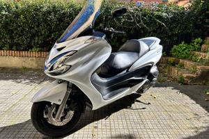 Majesty 400 ABS - 06/2012 - 24.300KM