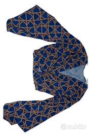 crop top a maniche lunghe 