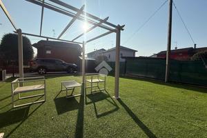 PORZIONE DI BIFAMILIARE A CANTÙ