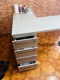 Tavolo da cucina + congelatore da incasso