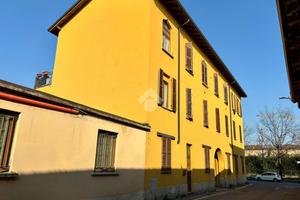 3 LOCALI A BRIGNANO GERA D'ADDA