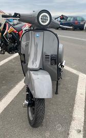 Vespa 50