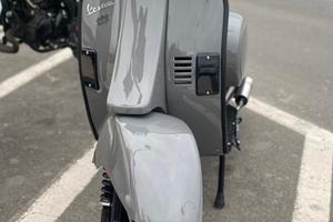 Vespa 50