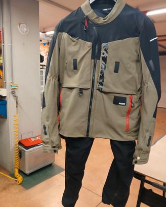 giacca e pantaloni estivo spidi