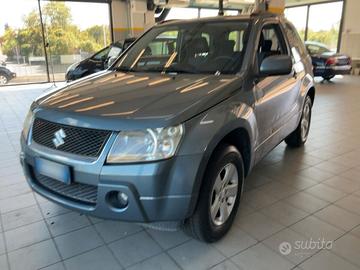 Suzuki Grand Vitara 1.9 DDiS 3 porte