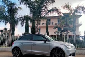 Audi A1 1.6 TDI S line edition