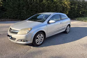 Opel Astra GTC 1.3 CDTI (OK Neopatentati)