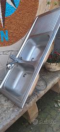 Lavello cucina  in acciaio 