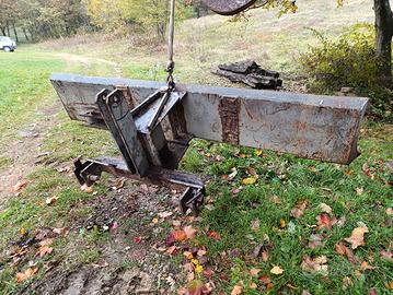 Lama spingi terra o neve pala da trattore