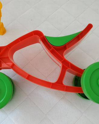 TRICICLO fascia di età 1-2 anni