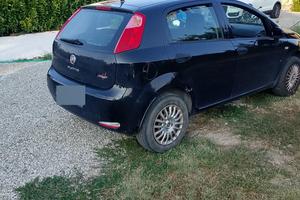 automobile fiat grande punto Natural Power 