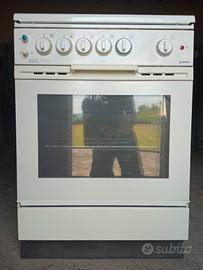 Cucina a gas metano Castor C 2507 S a 4 fuochi.