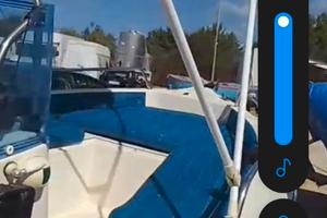 Barca con motore