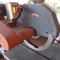 sega circolare taglia pietre