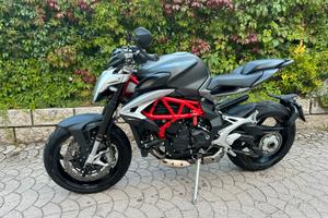 MV AGUSTA Brutale 800