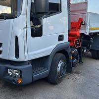 Iveco Eurocargo 120el con gru è ribaltabile