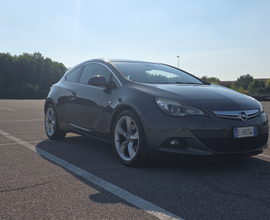 Opel Astra GTC