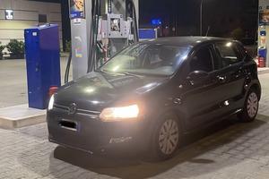 Volkswagen polo 6R 2011