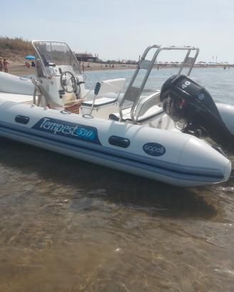 Gommone capelli Tempest 550
