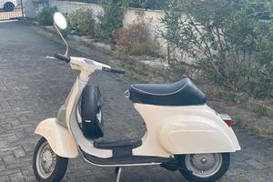VESPA 50 SPECIAL