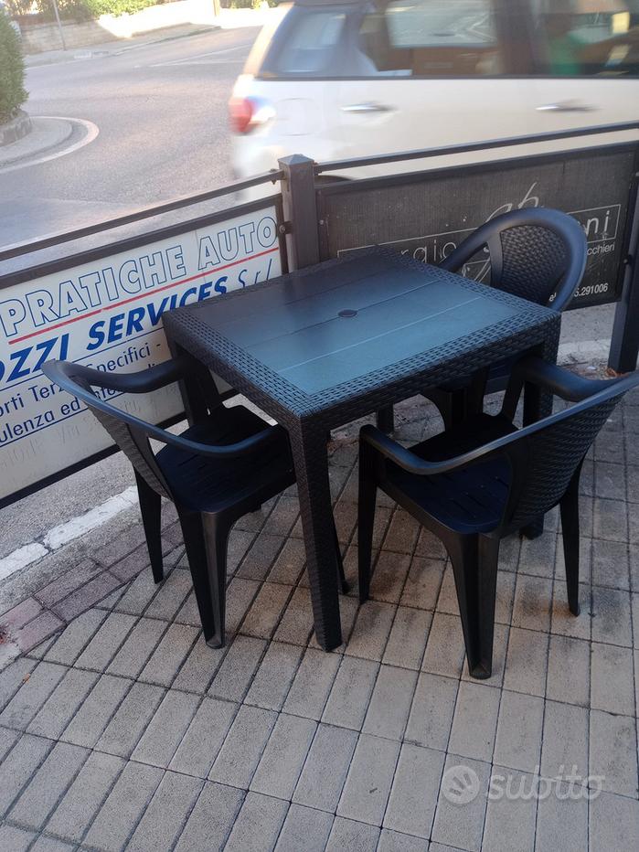 Messina Cerco Tavoli E Sedie Per Pizzeria Usati 396 Arredamento A