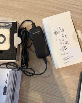 Caricabatterie da viaggio ginocchio elettronico