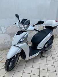 Kymco People 300i GT 300 ABS 15.000km 2018