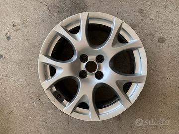 Cerchi in lega originali Alfa Romeo Mito 16"