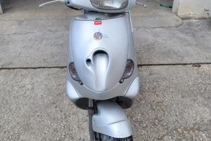 🛵 APRILIA GULLIVER 50cc – SOLO 7.716 KM