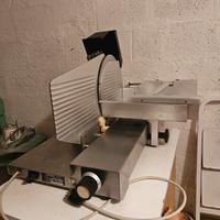 Affettatrice professionale lama 370