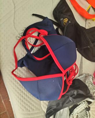 costumi da bagno in stock mai indossati 