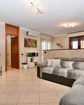 Appartamento di 82 m² con 3 locali e box auto dopp