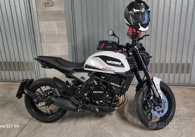 Moto morini 6 1/2 seiemmezzo STR Bianca