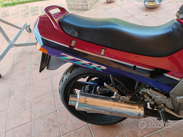 Kawasaki ZZR 600 asi