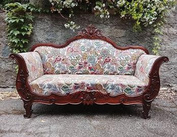 Antico divano in noce metà '800