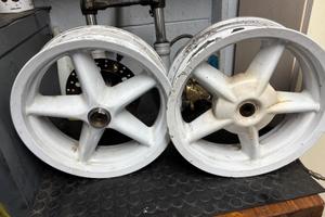 Cerchioni 12 pollici mbk Booster o bws