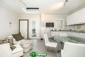 2 LOCALI DEL 2013 CON BOX E CANTINA !!!