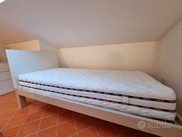 Letto singolo con materasso acquistabile in coppia