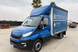 Trattore iveco Daily 35c13 turbo cassonato centina