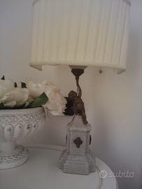 Lampada da tavolo